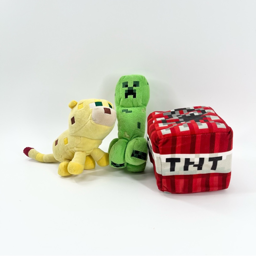 Minecraft Stuffy Lot Minecraft Stuffed Animals Plushies TNT Block Creeper & Car